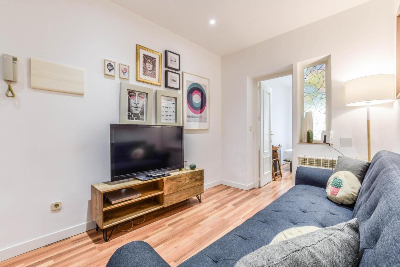 Apartamento Plaza De Lavpies Lägenhet Madrid Exteriör bild